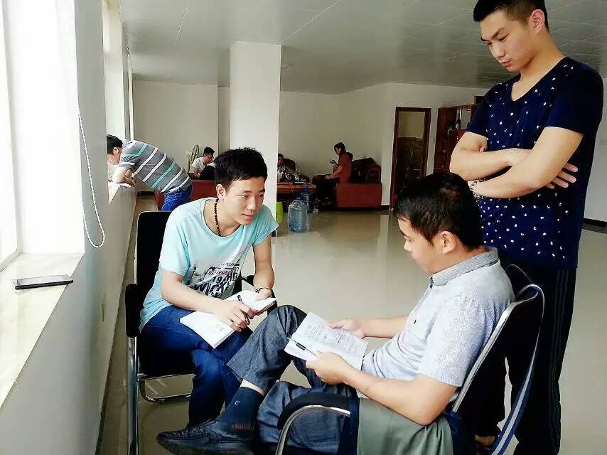 廣東化州黃埔訓(xùn)練營(yíng)正式開(kāi)營(yíng)