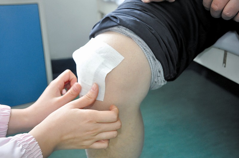 如何正確選用膏藥緩解疼痛？